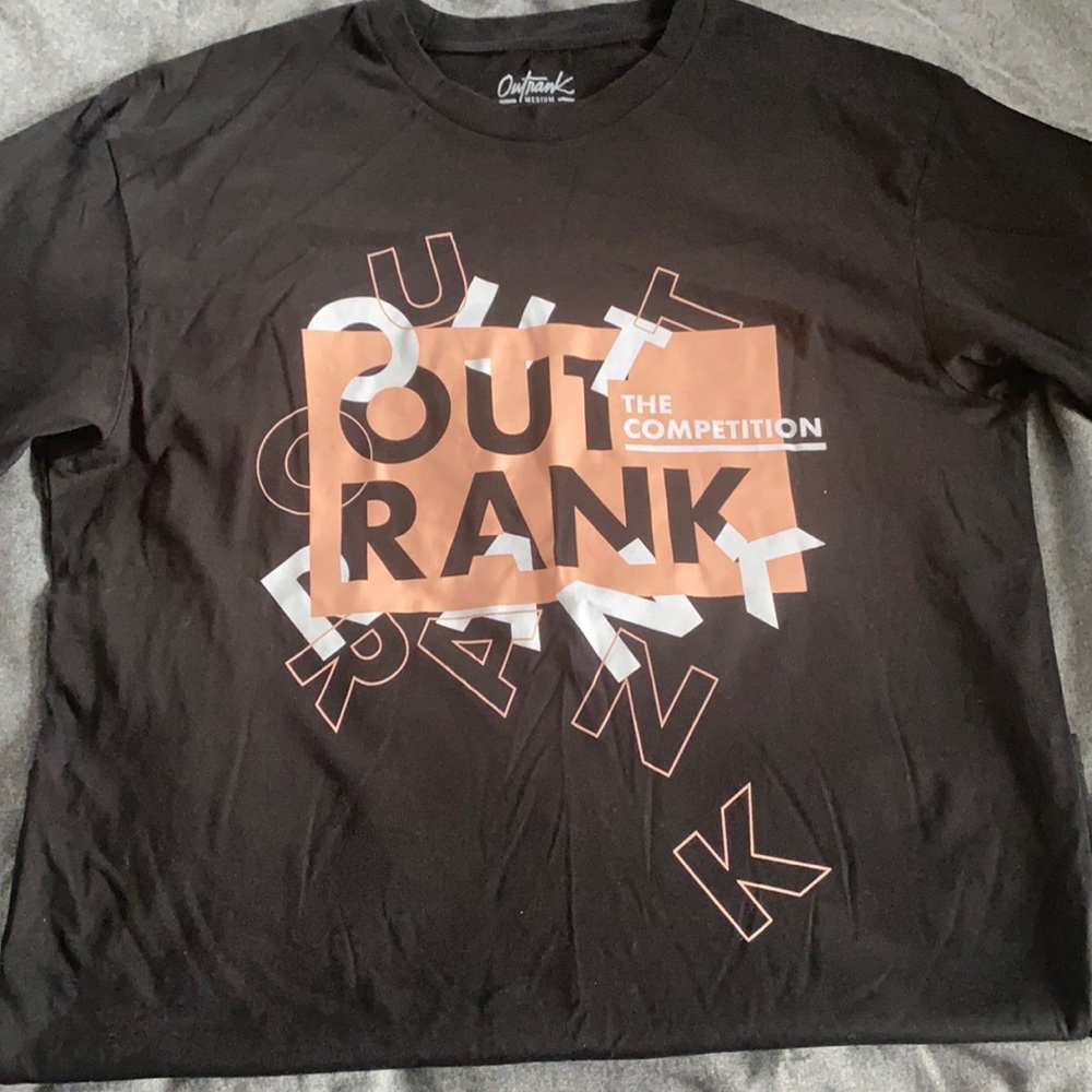 Outrank t shirt